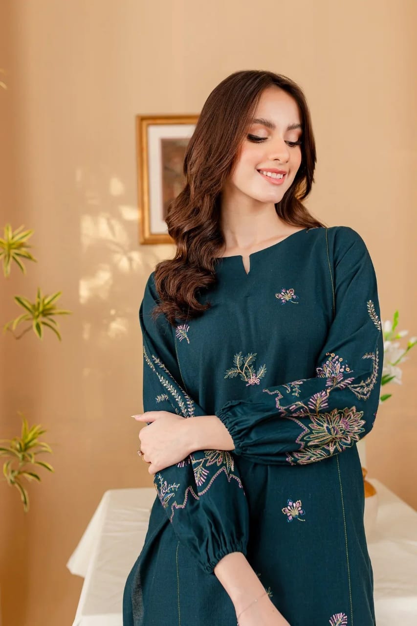 Batik-2PC LAWN EMBROIDERED SHIRT AND EMBROIDERED TROUSER - ESF0002