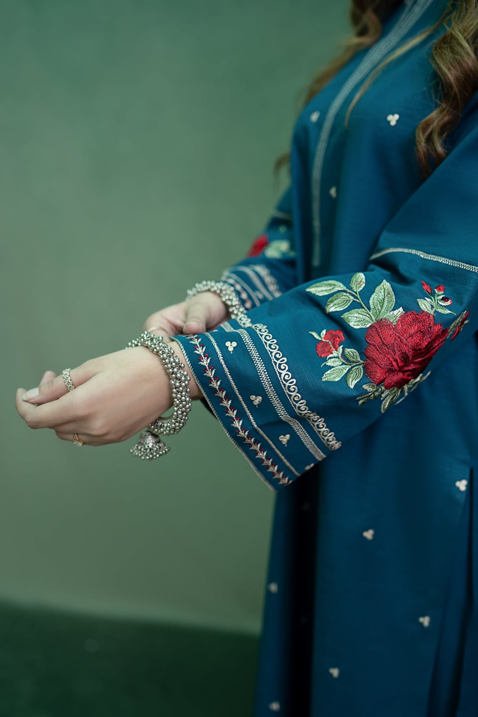 Elegant-2PC LAWN EMBROIDERED SHIRT AND EMBROIDERED  TROUSER - 0006